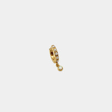 Load image into Gallery viewer, Pearl opal huggie
