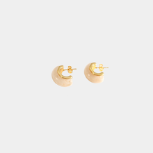 Load image into Gallery viewer, Milk Swirl Hoops