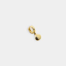 Load image into Gallery viewer, Tiny Clam huggie